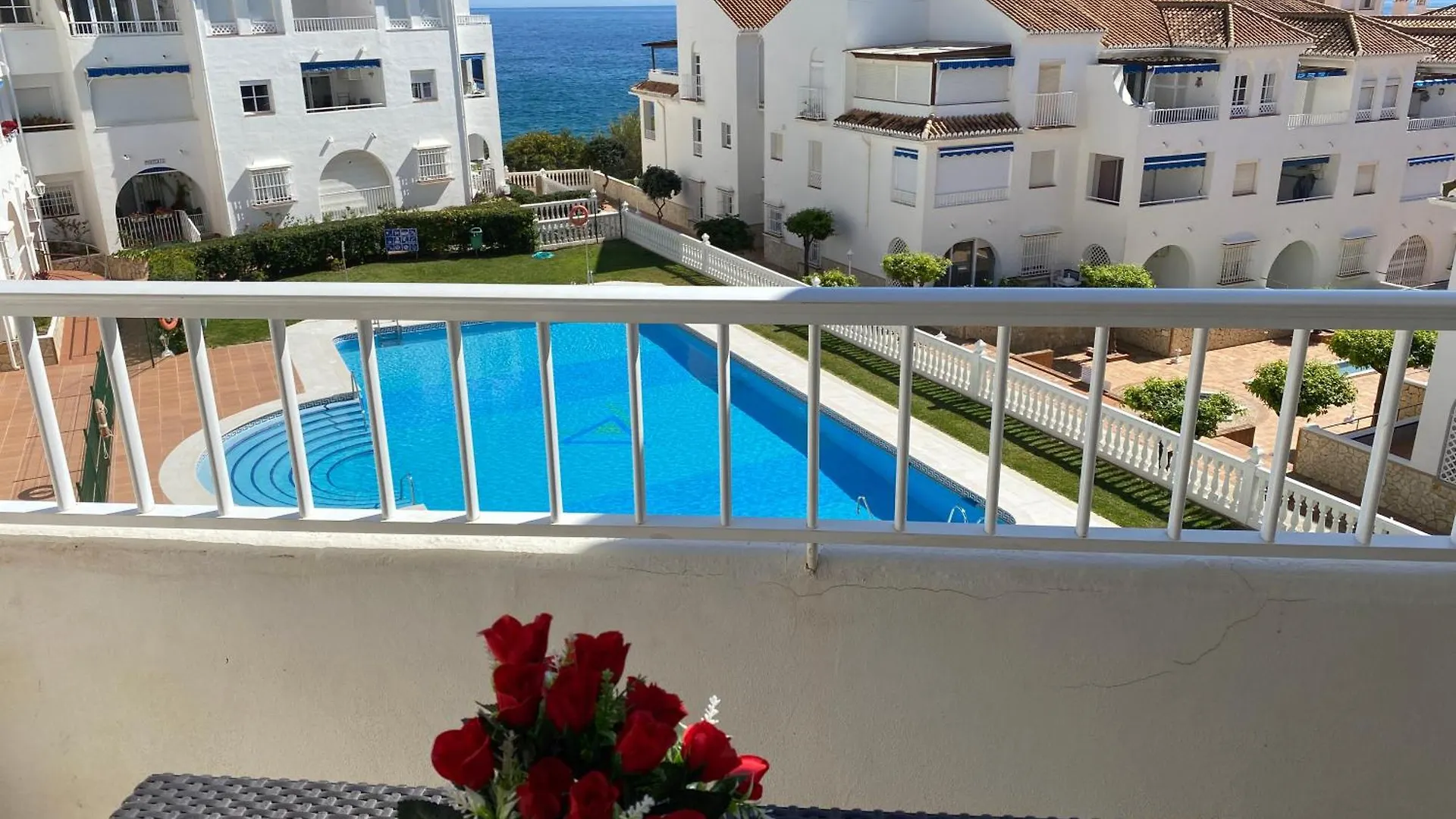 Fuentes De Nerja Top Floor Nice Sea Views Apartment