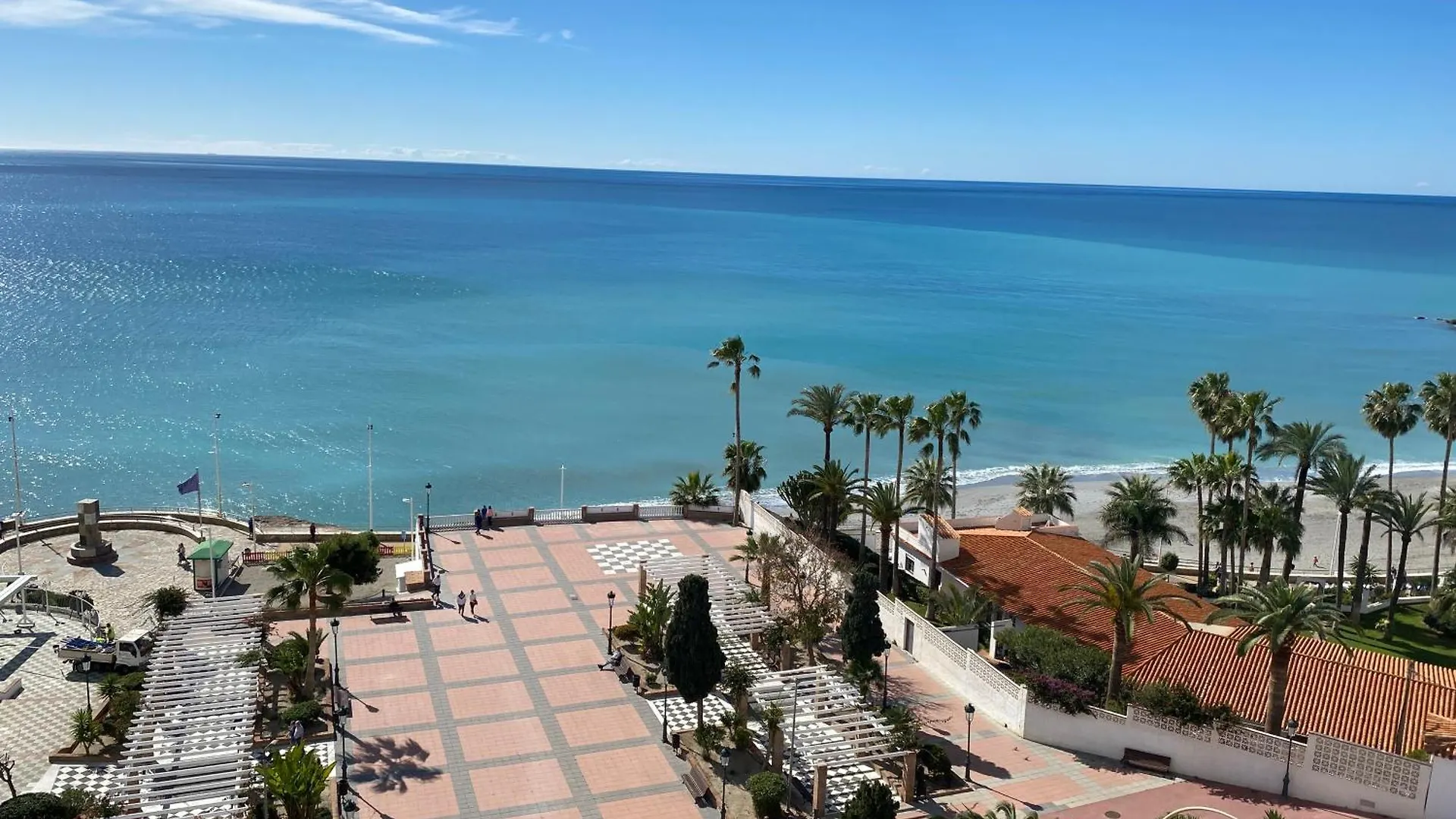 Fuentes De Nerja Top Floor Nice Sea Views